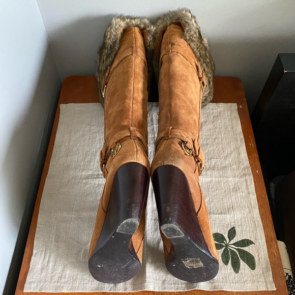 Michael Kors Suede Lara Wedge Boot 6.5M - Picture 6 of 16